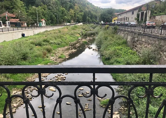 панорама - кът за отдих, въздухолечение и почивка *