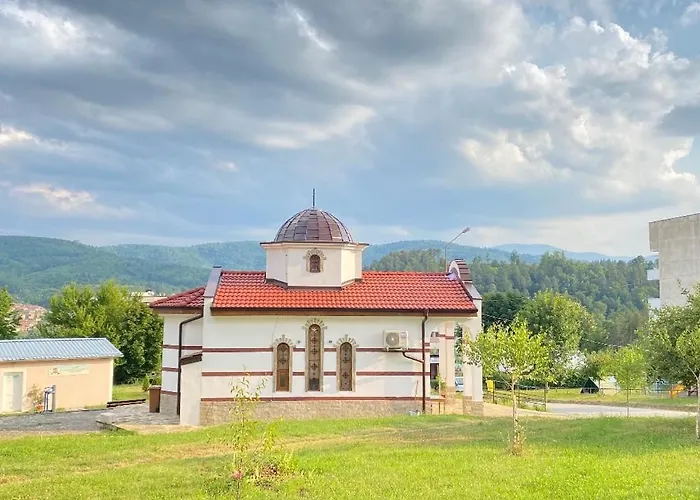 панорама - кът за отдих, въздухолечение и почивка Appartement Trjavna